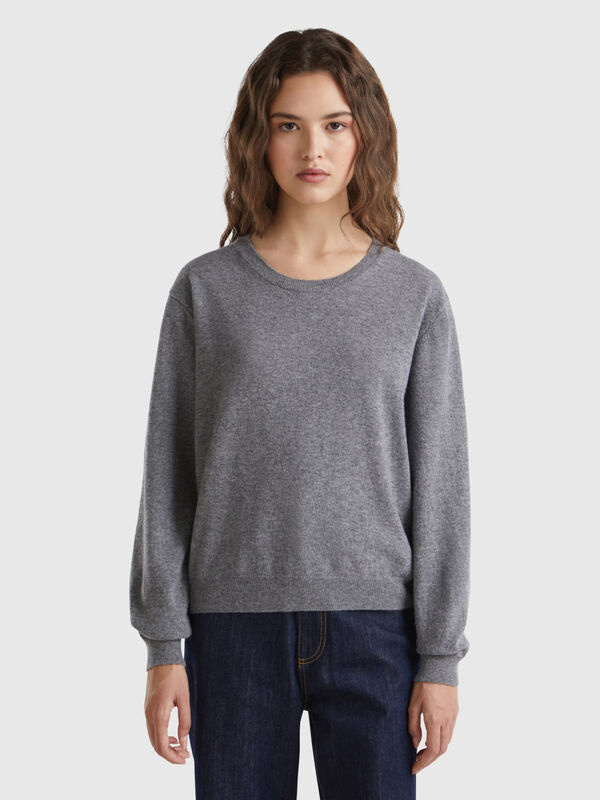 Pull coupe relaxed en pure laine mérinos Femme