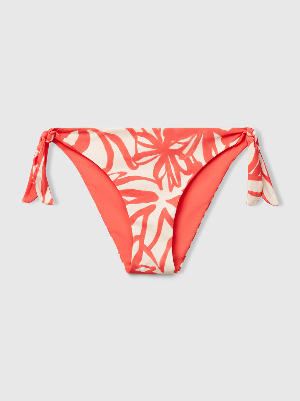 SWIMMING BRIEFS Femme image number 1