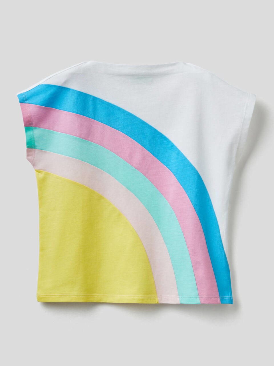 T-shirt avec empiècements arc-en-ciel image number 1