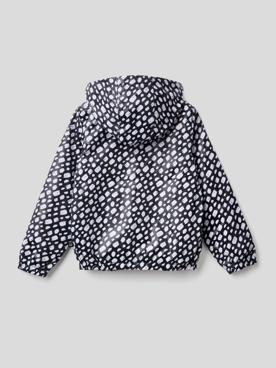 Blouson avec capuche en tissu technique image number 2