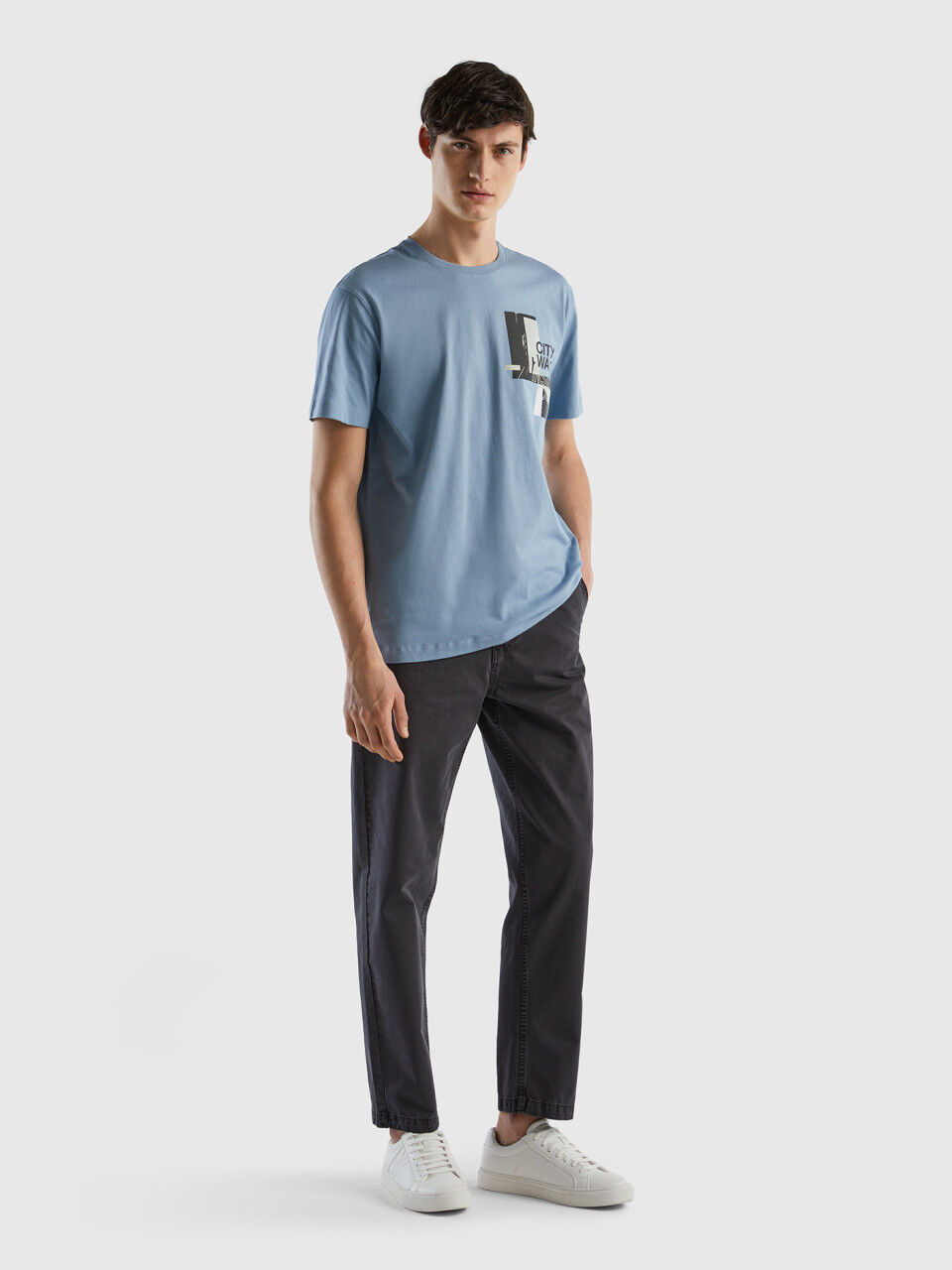 Chino à fourche basse