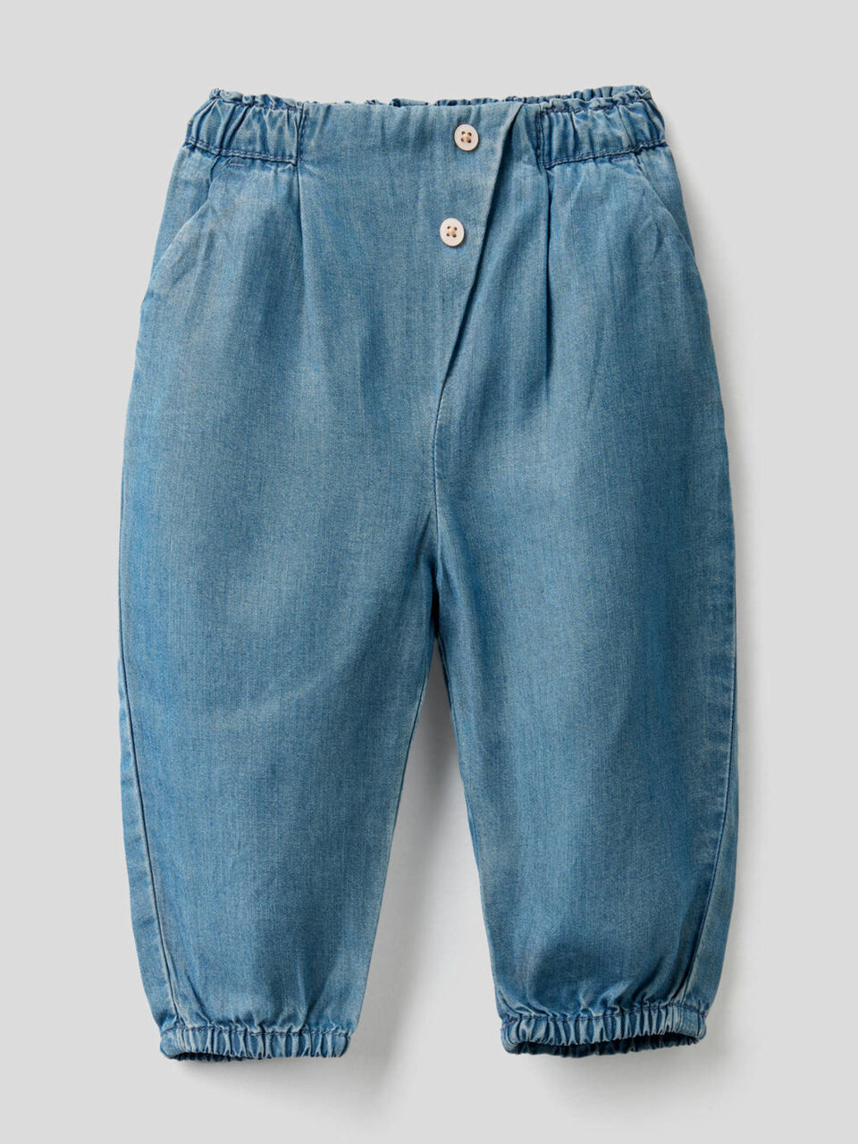 Pantalon avec taille froncée image number 1