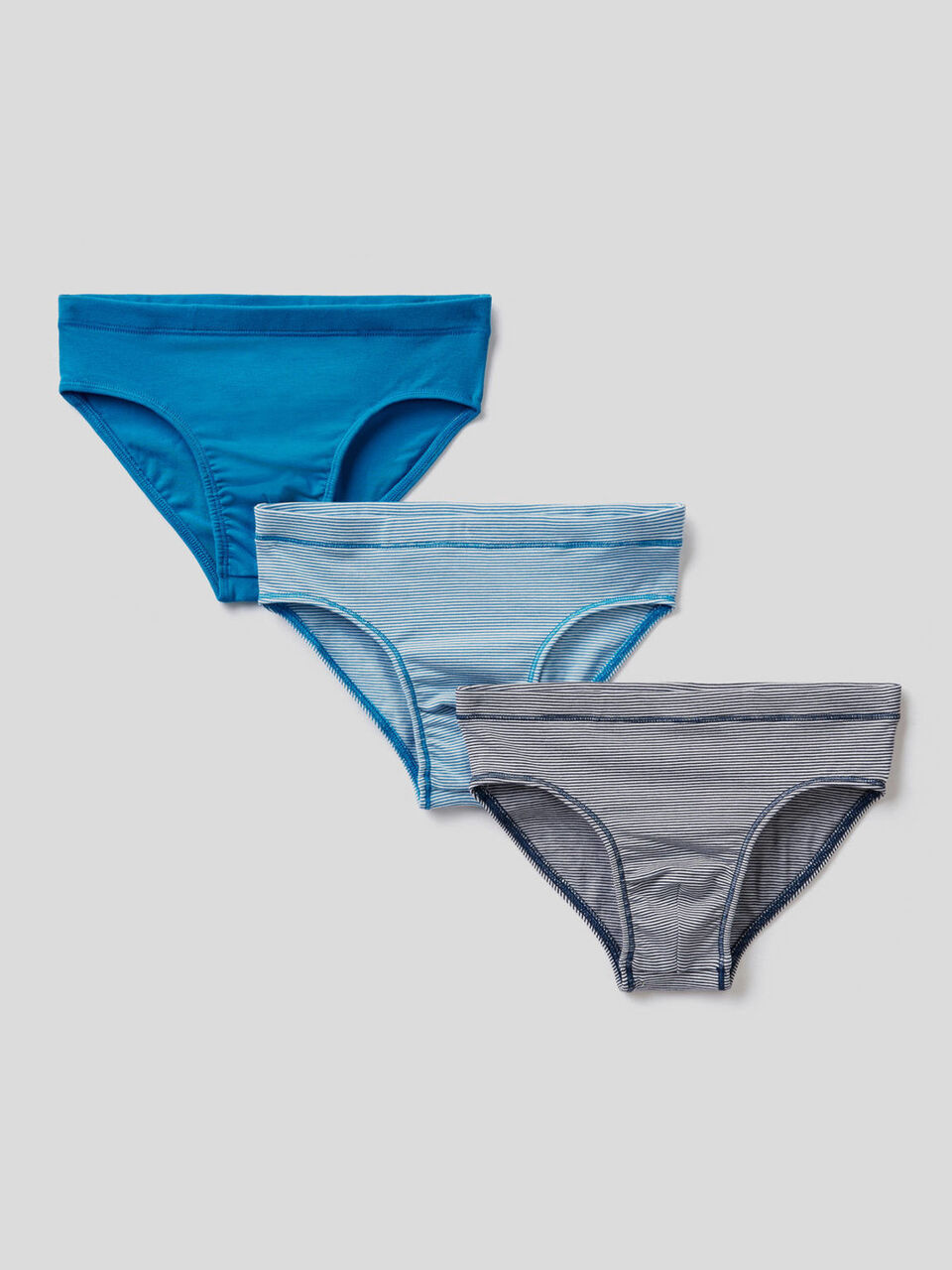 Trois slips en coton stretch image number 1