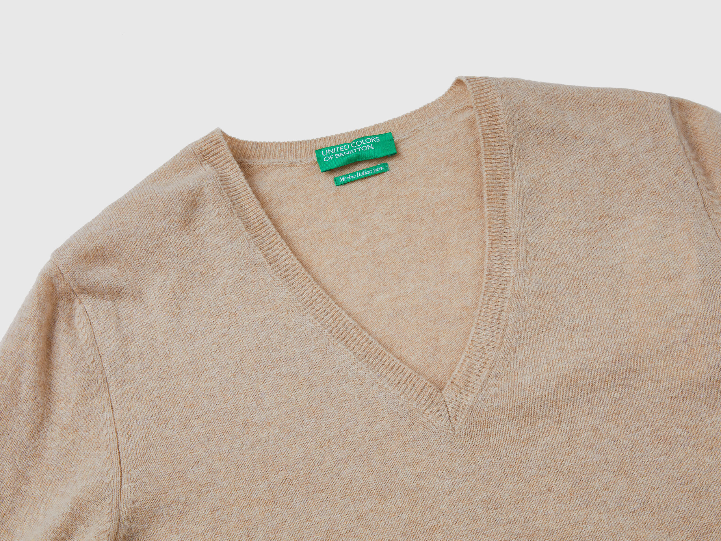 Benetton pull femme col discount v