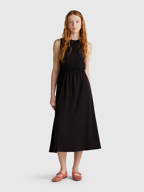 Robe avec dos ouvert Femme