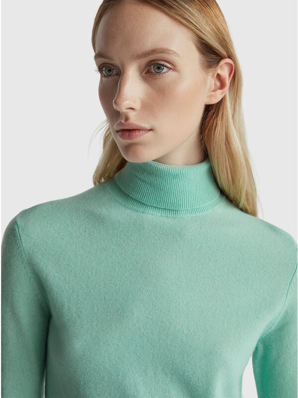 Pull col roulé vert clair en pure laine mérinos Femme