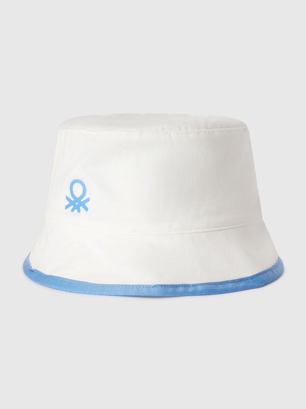 Bonnet réversible avec imprimé mer Garçon
