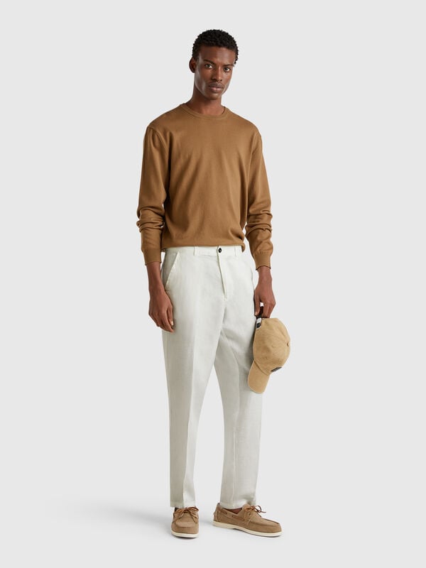 Chino en pur lin Homme