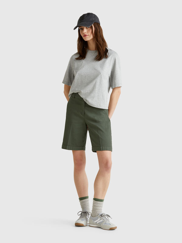 Bermuda avec revers en coton stretch Femme