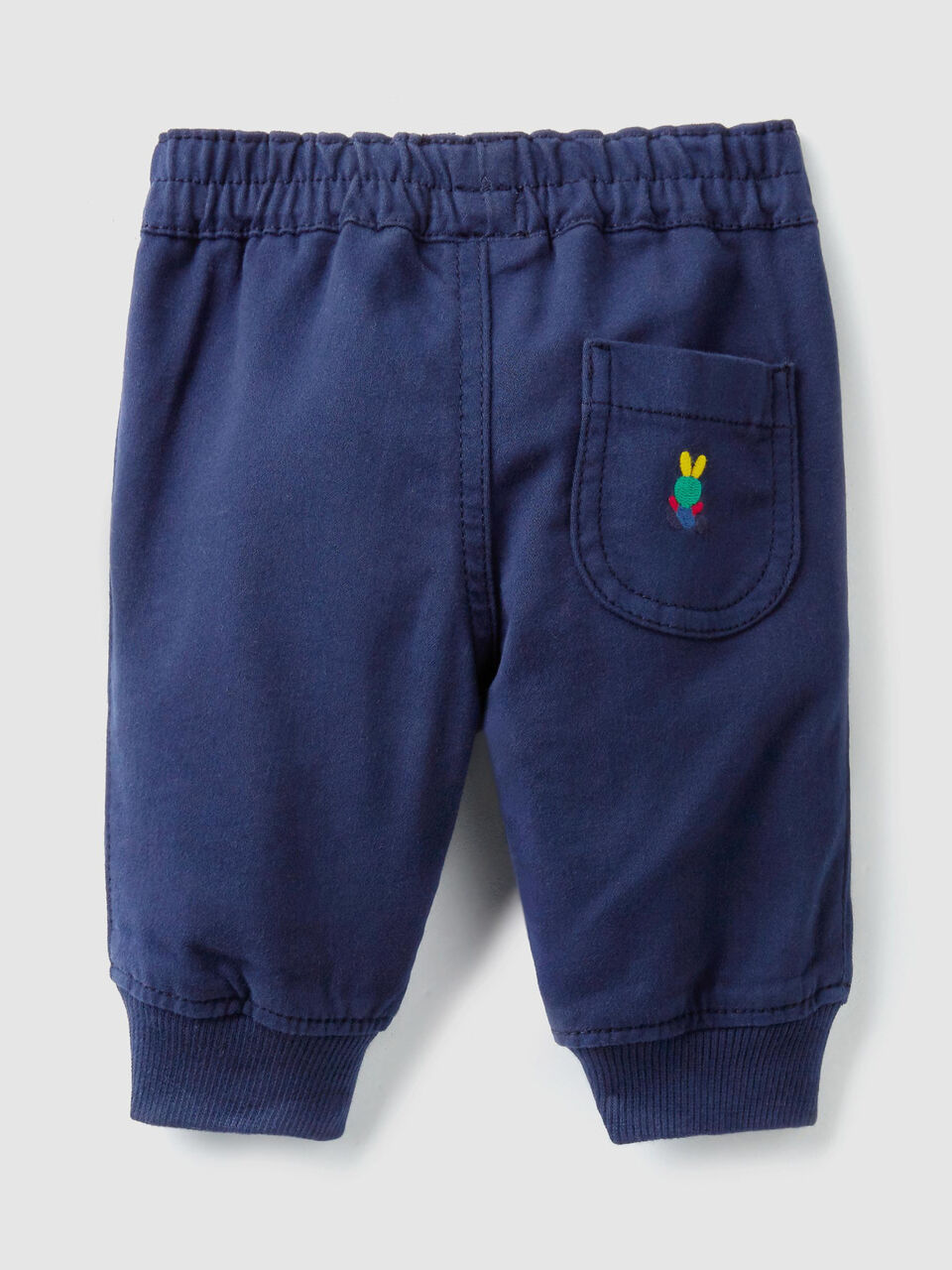 Pantalon en satin stretch image number 2