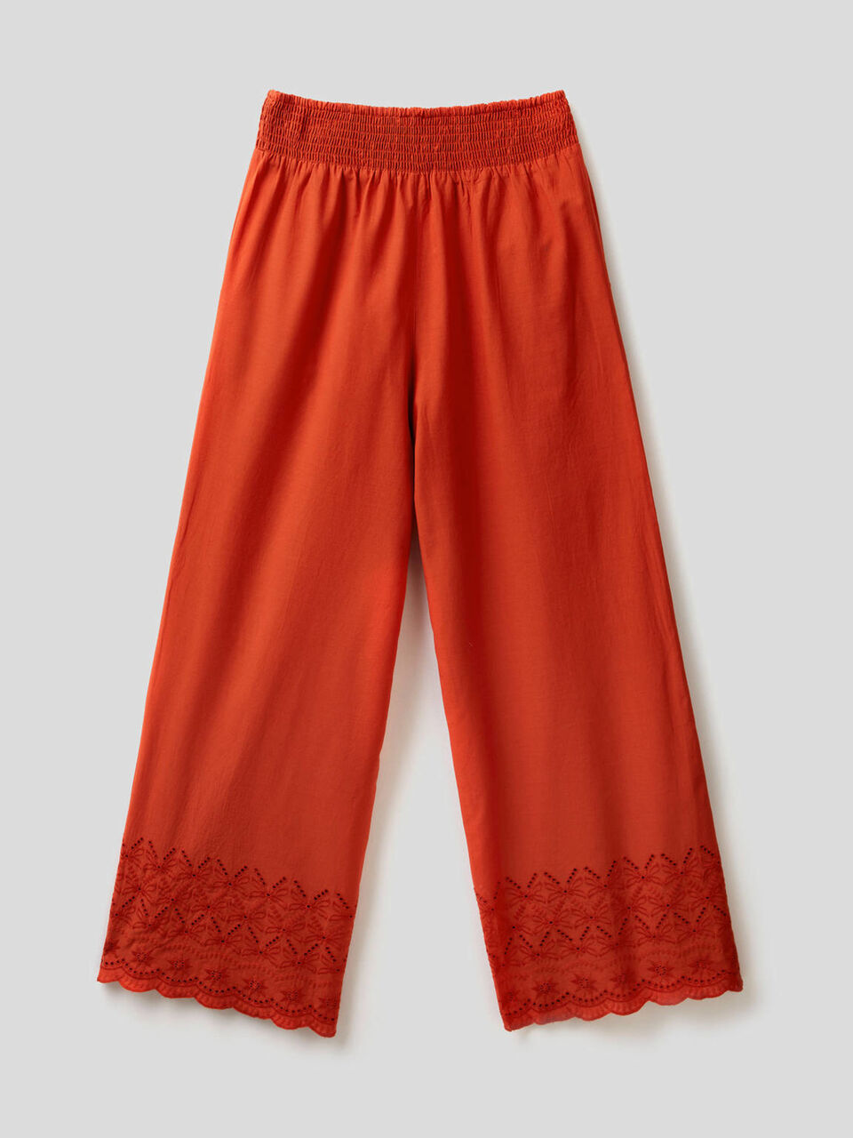 Pantalon avec broderies image number 2