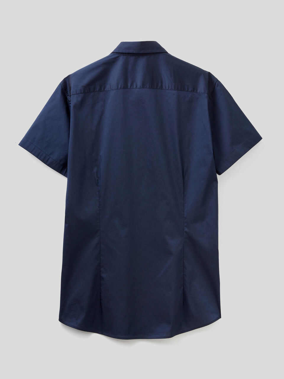 Chemise coupe slim à manches courtes image number 2