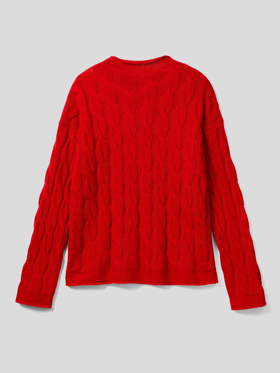 Pull avec torsades image number 2