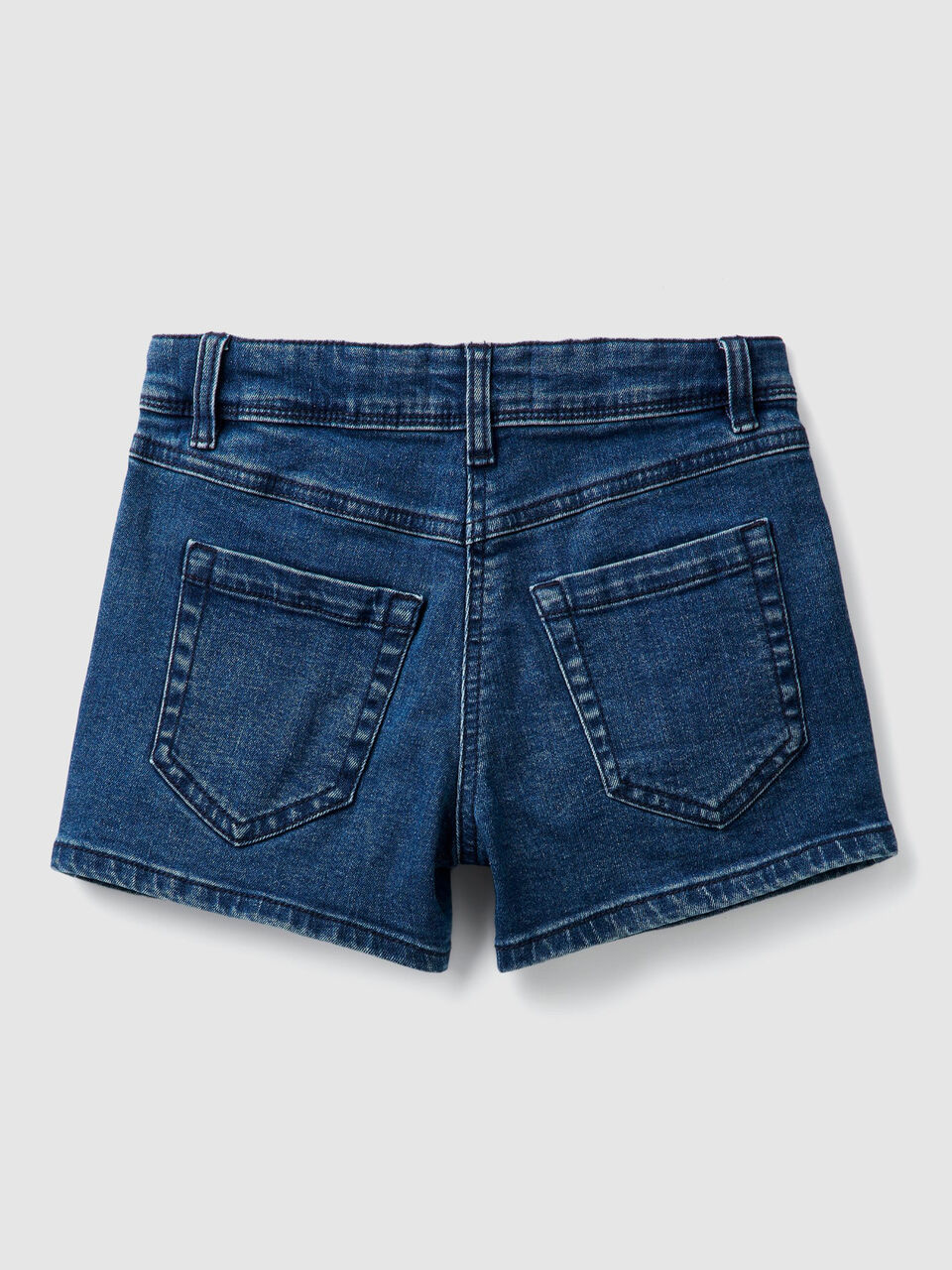 Short en denim avec paillettes image number 2