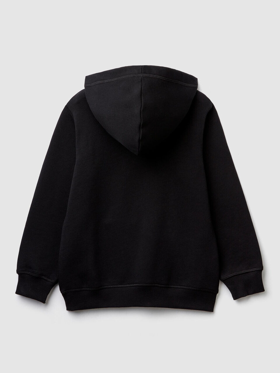 Sweat avec impression et poche kangourou image number 2