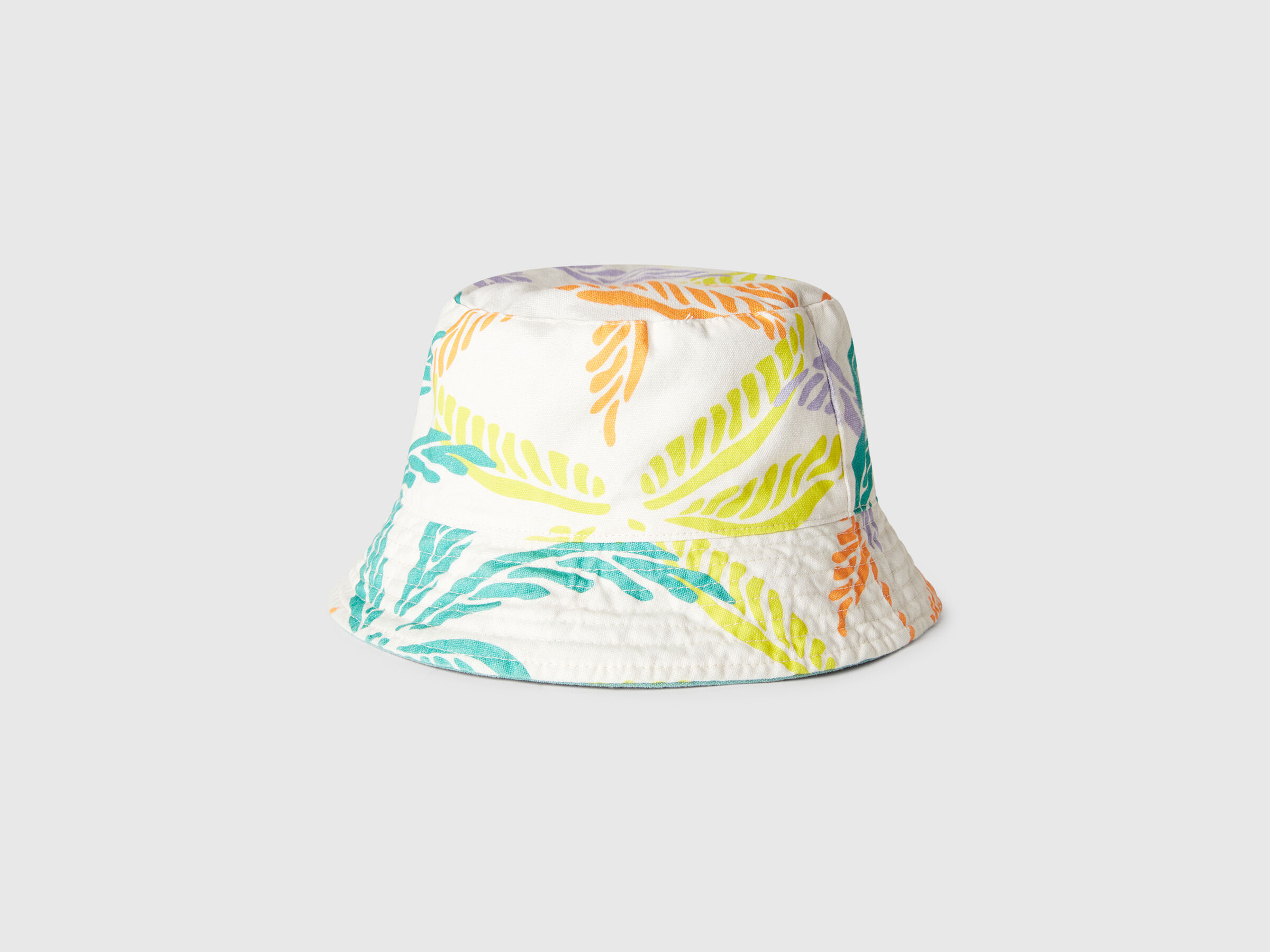 HAT Garçon image number 1