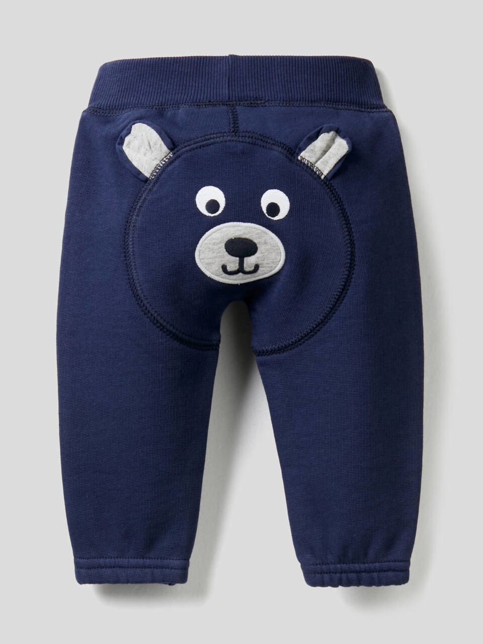 Pantalon en molleton avec broderie à l'arrière image number 2