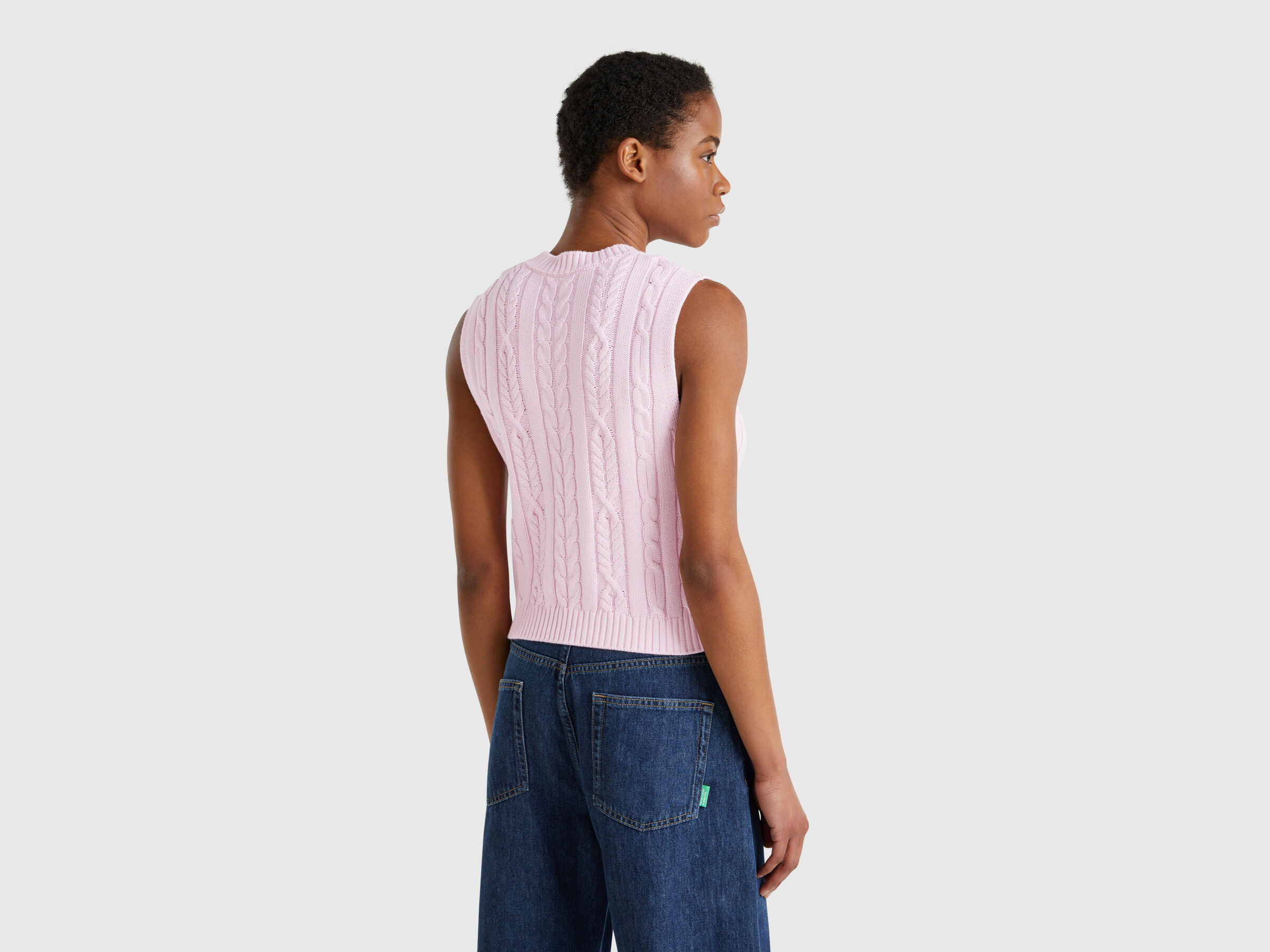 SLEEVELESS SWEATER Femme image number 1