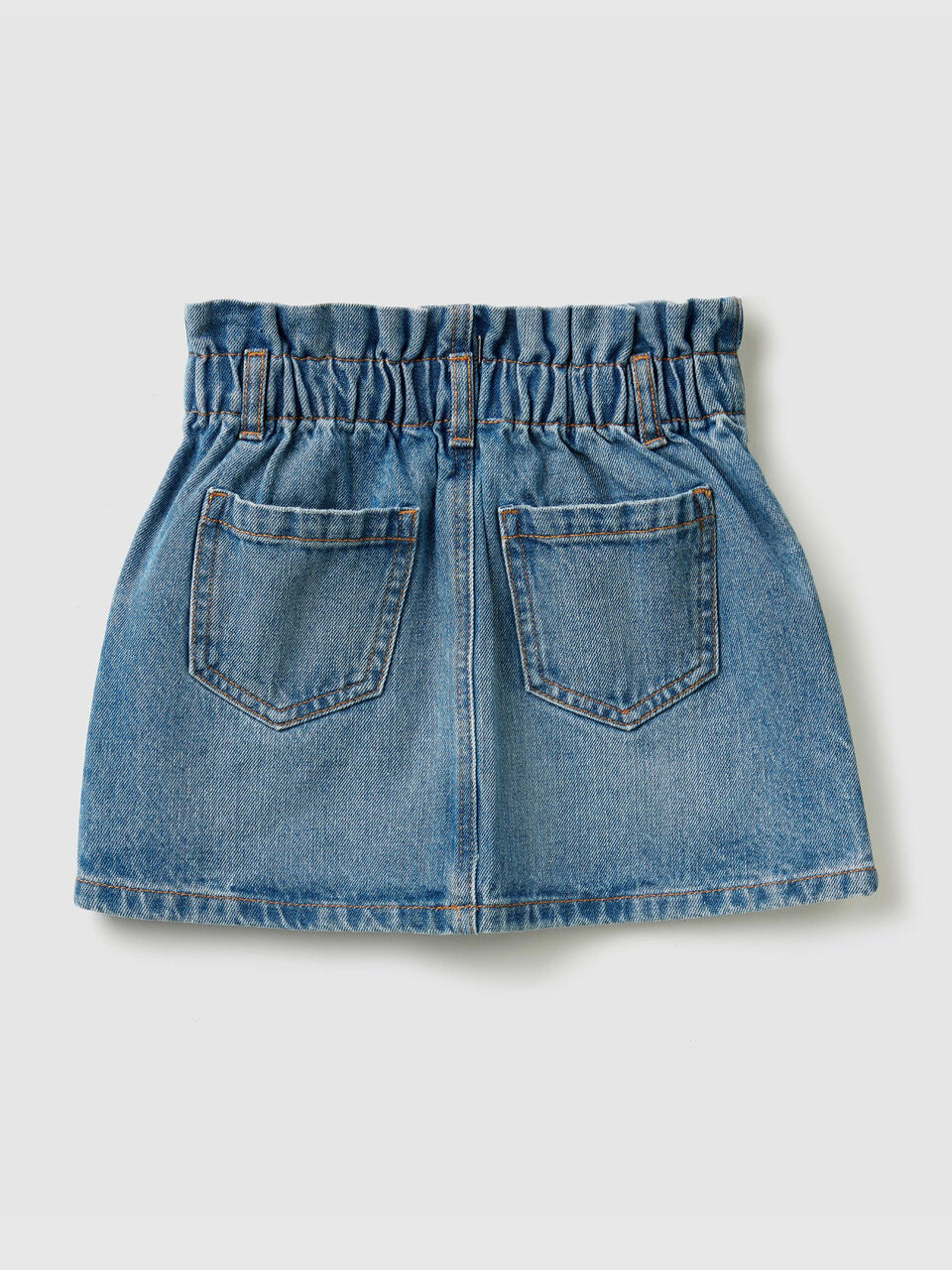 Jupe courte en jeans image number 2