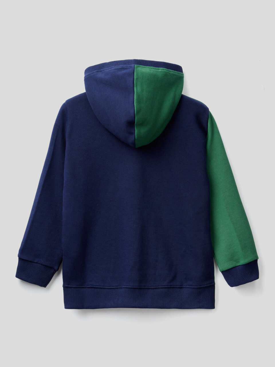 Sweat bicolore avec capuche image number 2