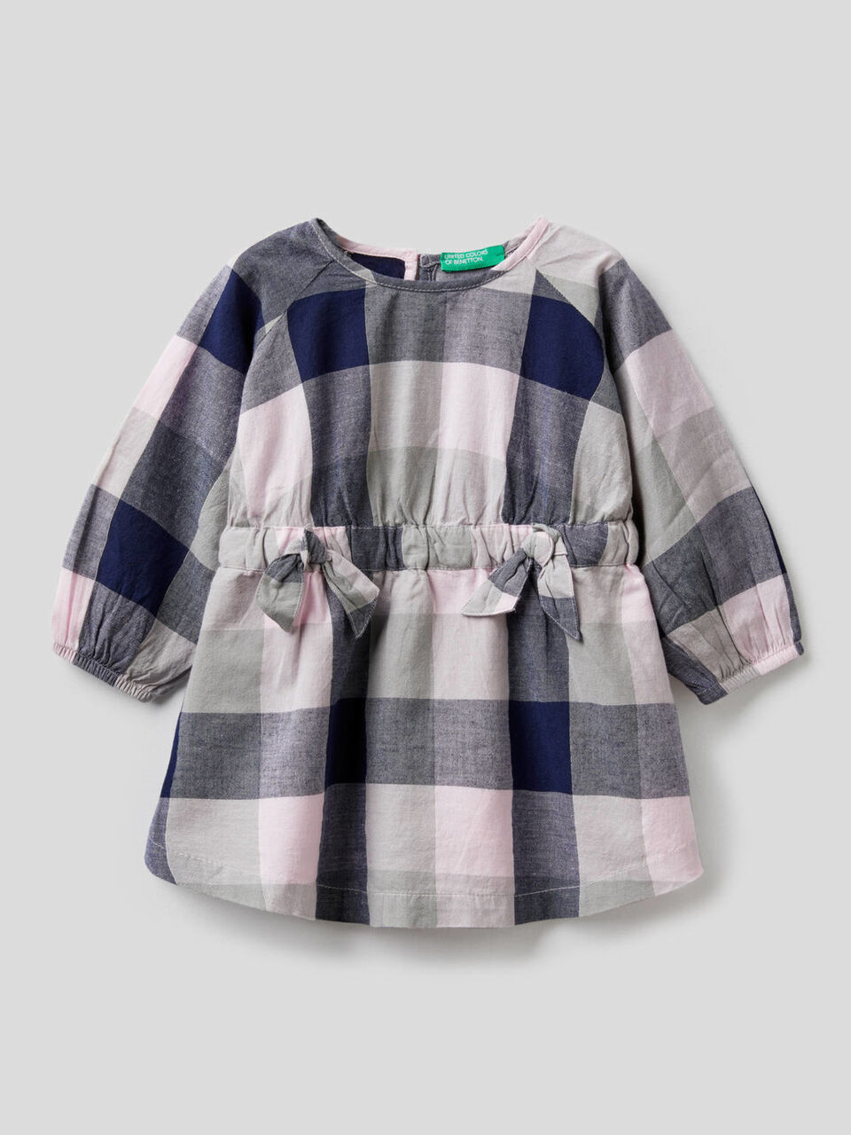 Robe à carreaux avec noeuds image number 1