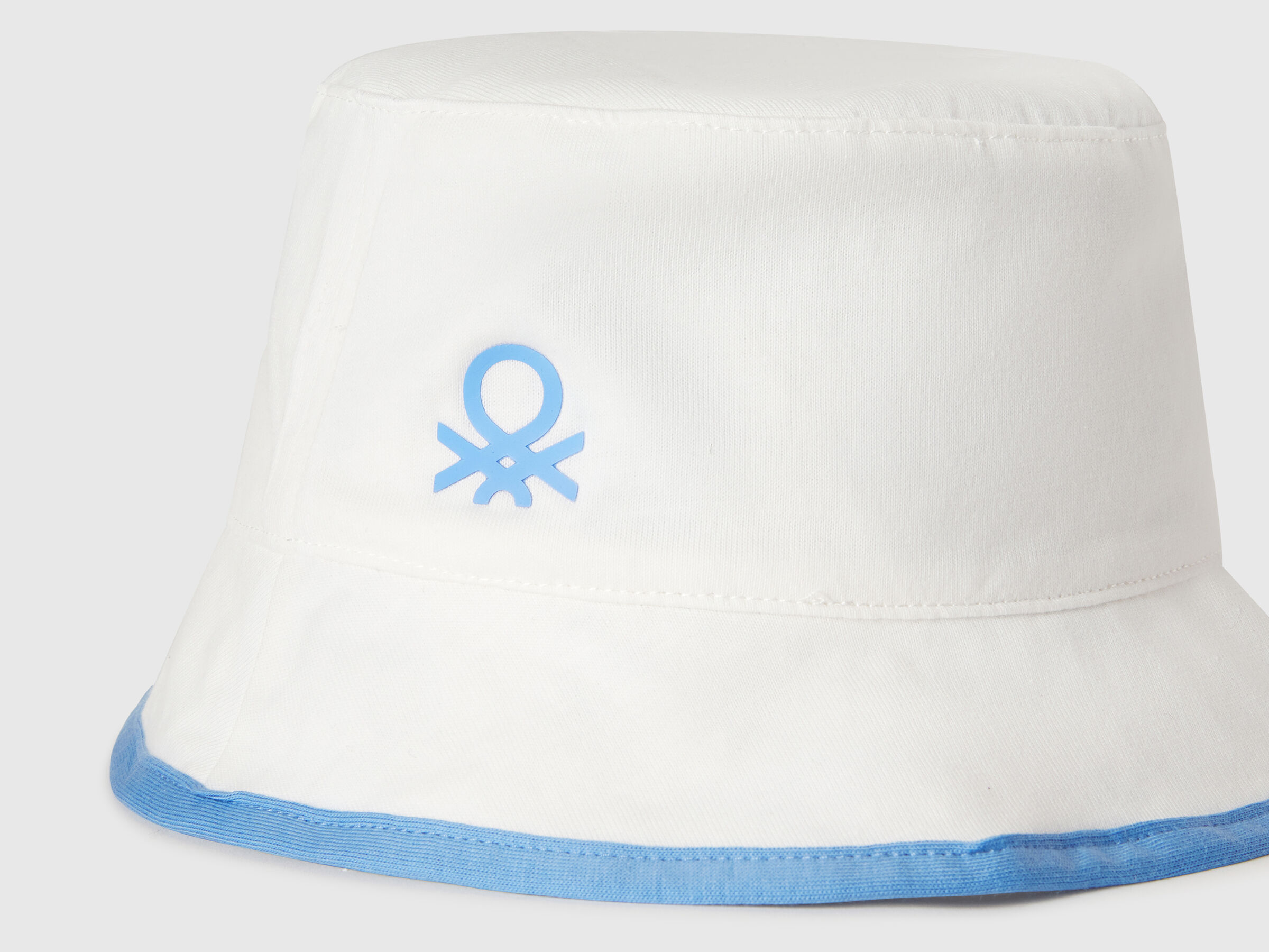 HAT Garçon image number 2