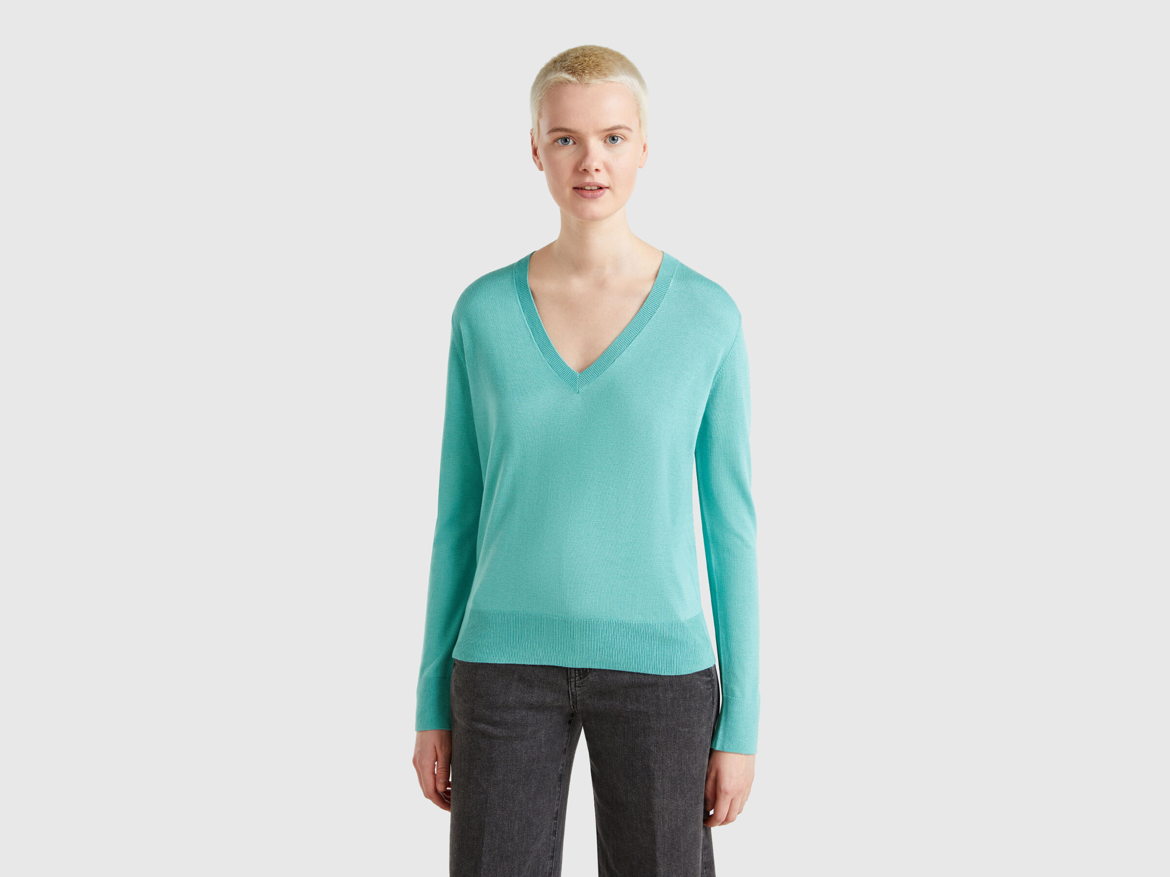 V NECK SWEATER L/S Femme image number 0