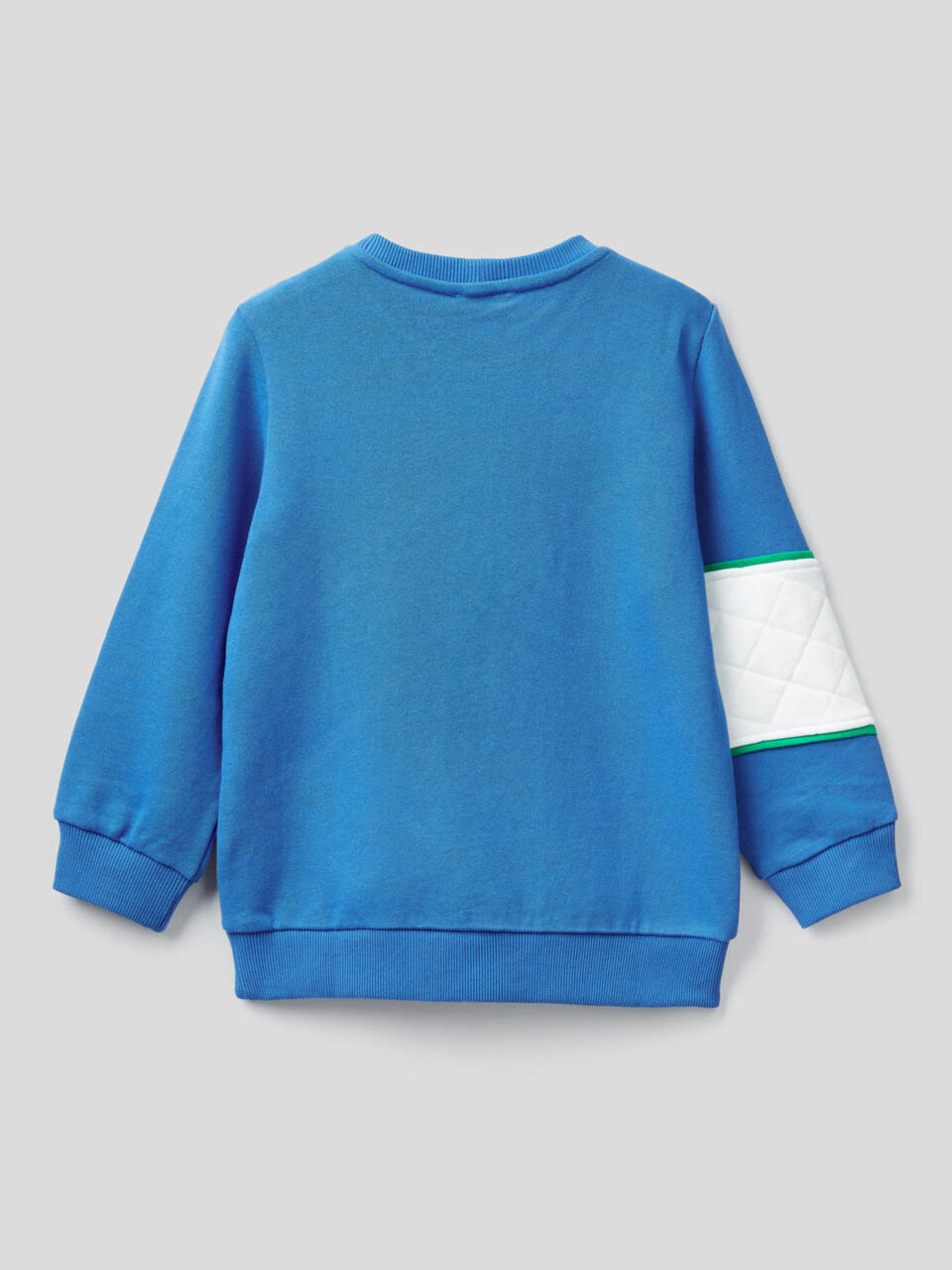 Sweat multicolore avec détails matelassés image number 2