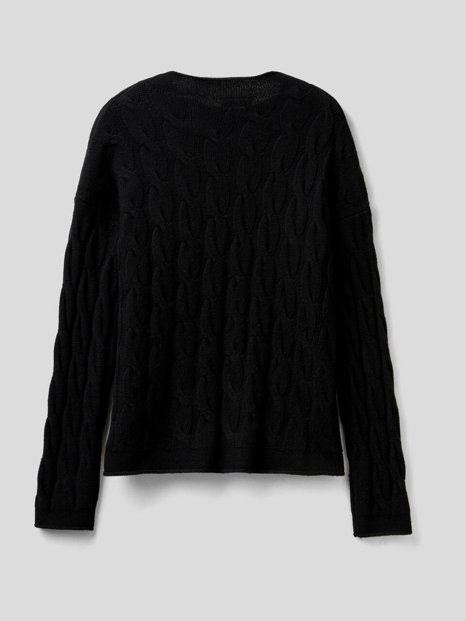 Pull avec torsades image number 2