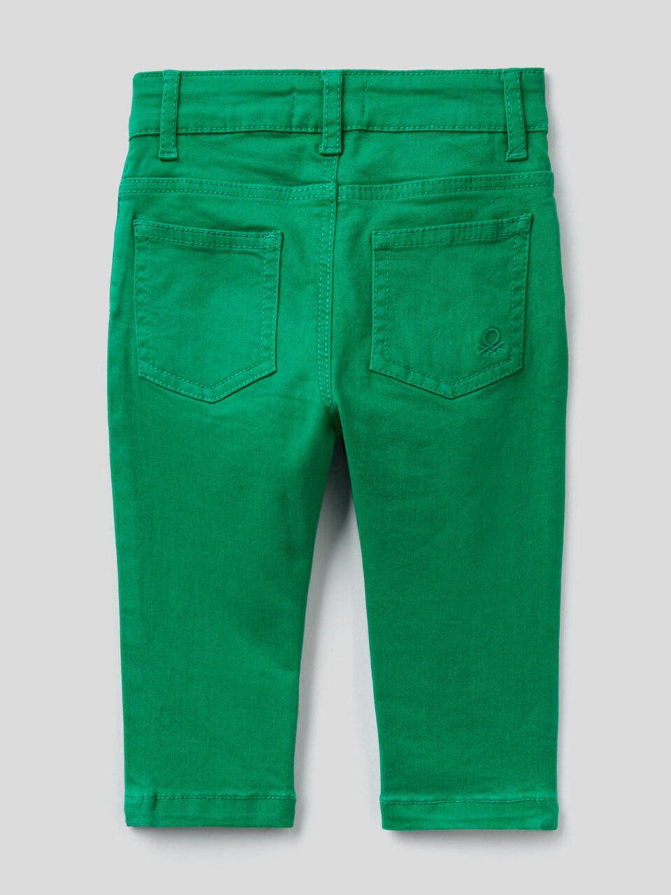 Pantalon coupe slim cinq poches image number 2
