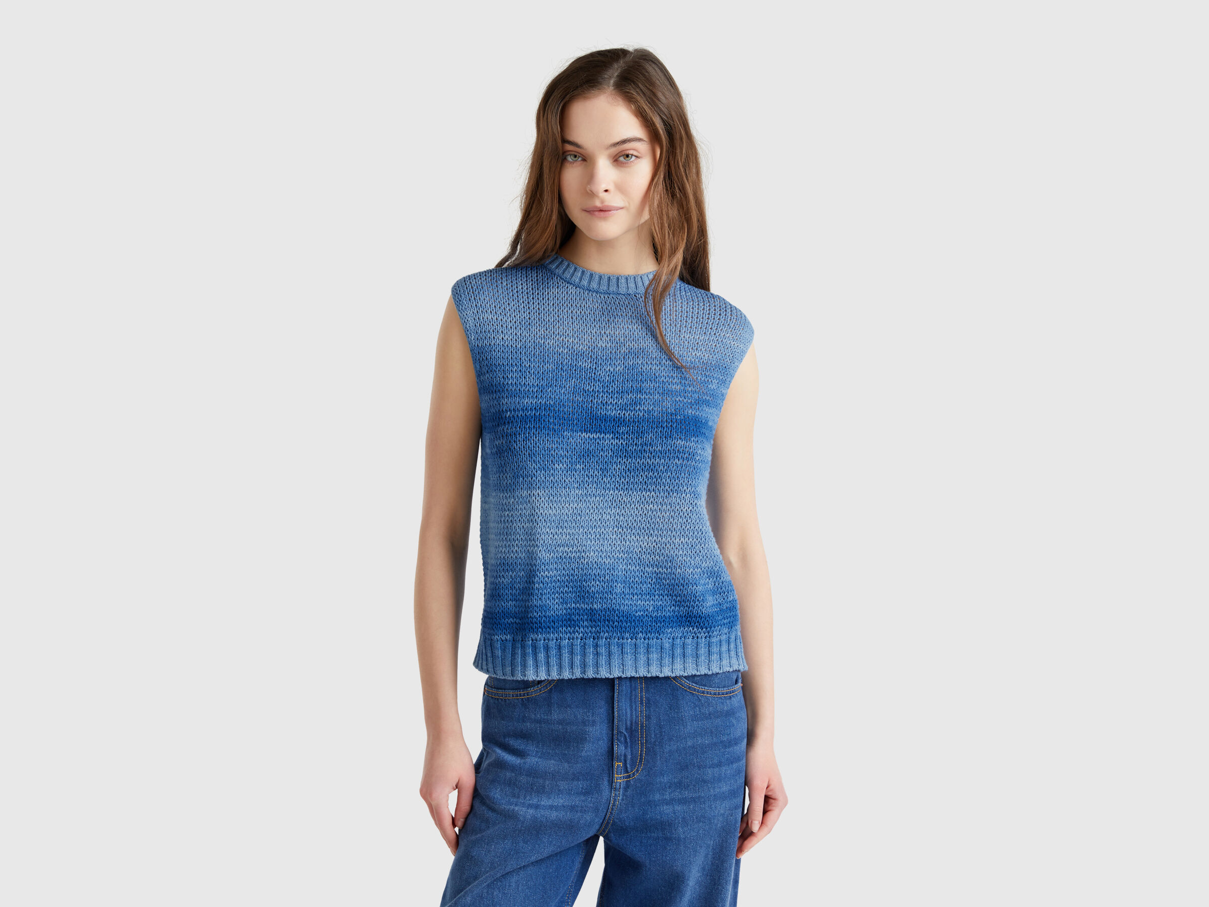 SLEEVELESS SWEATER Femme image number 0