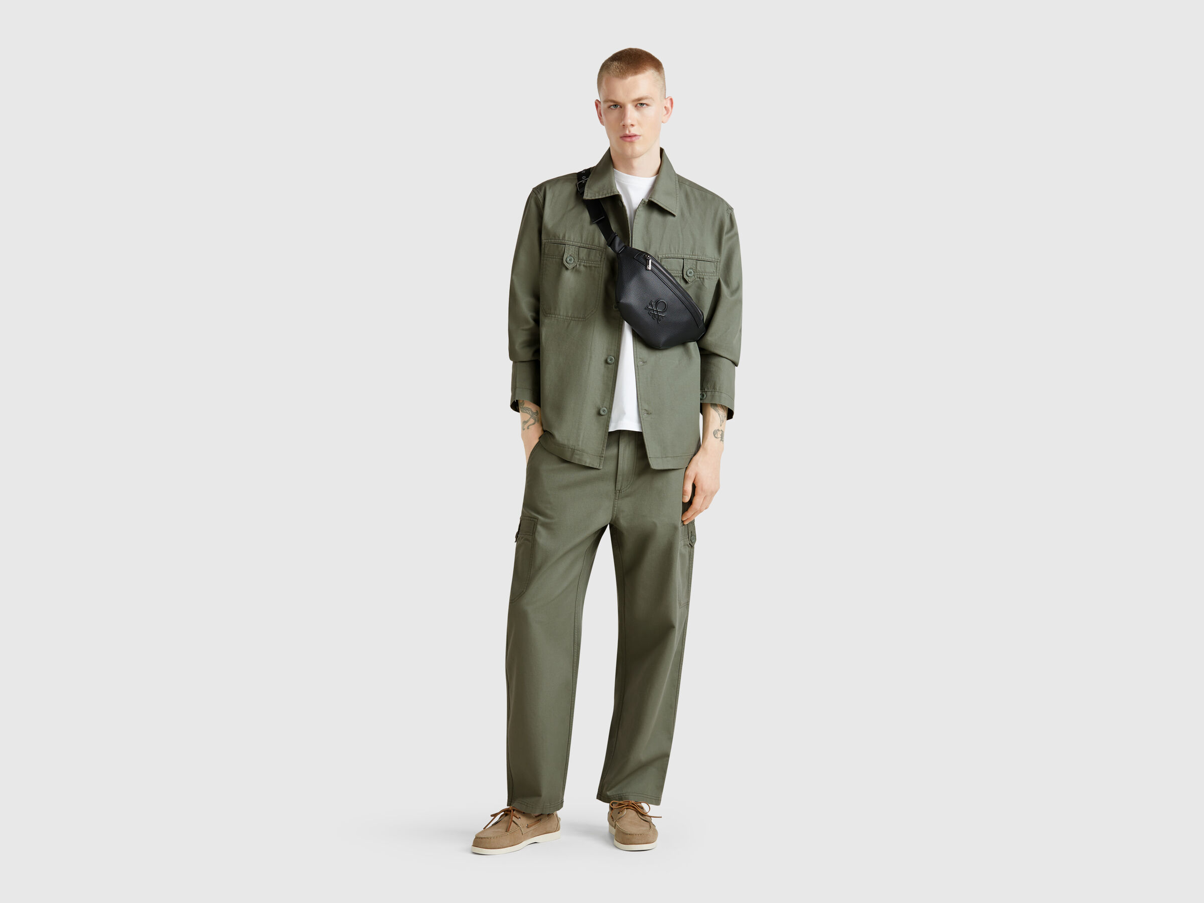 TROUSERS Homme image number 2