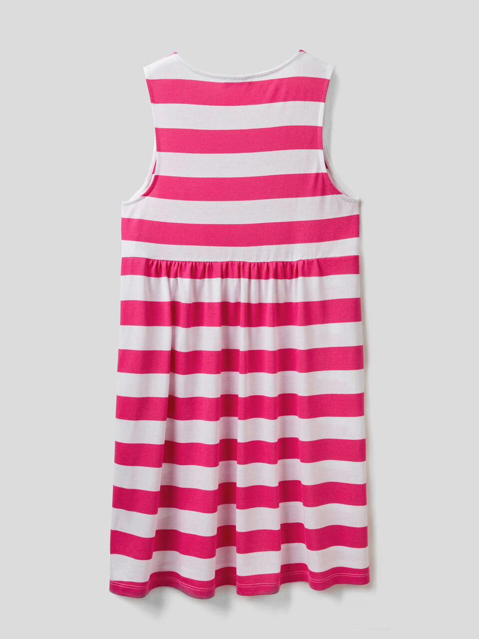 Robe courte sans manches à rayures image number 2