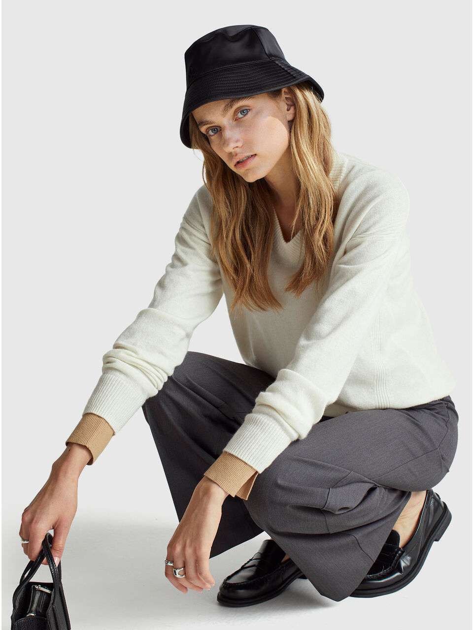 V NECK SWEATER L/S Femme image number null