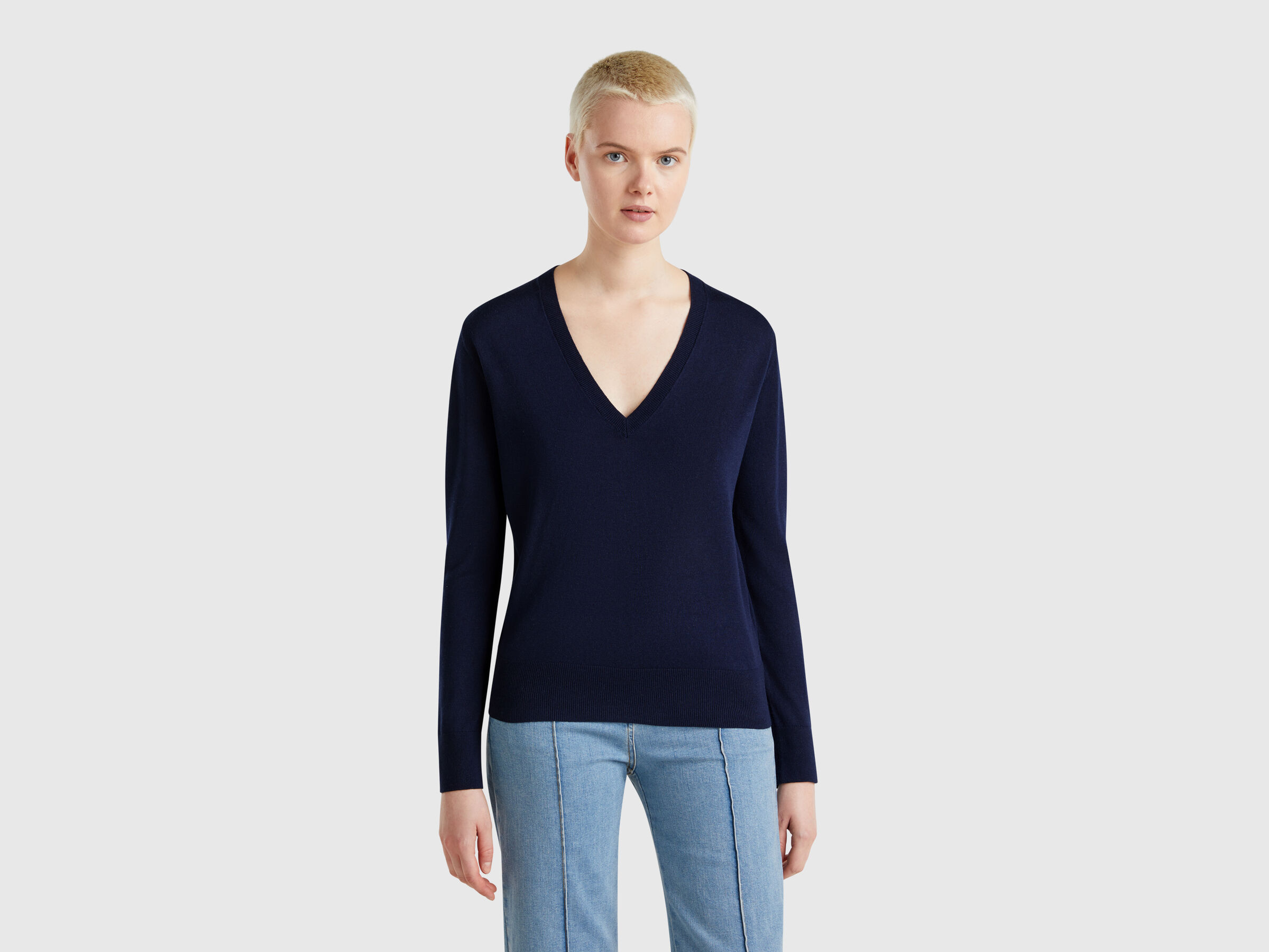 V NECK SWEATER L/S Femme image number 0