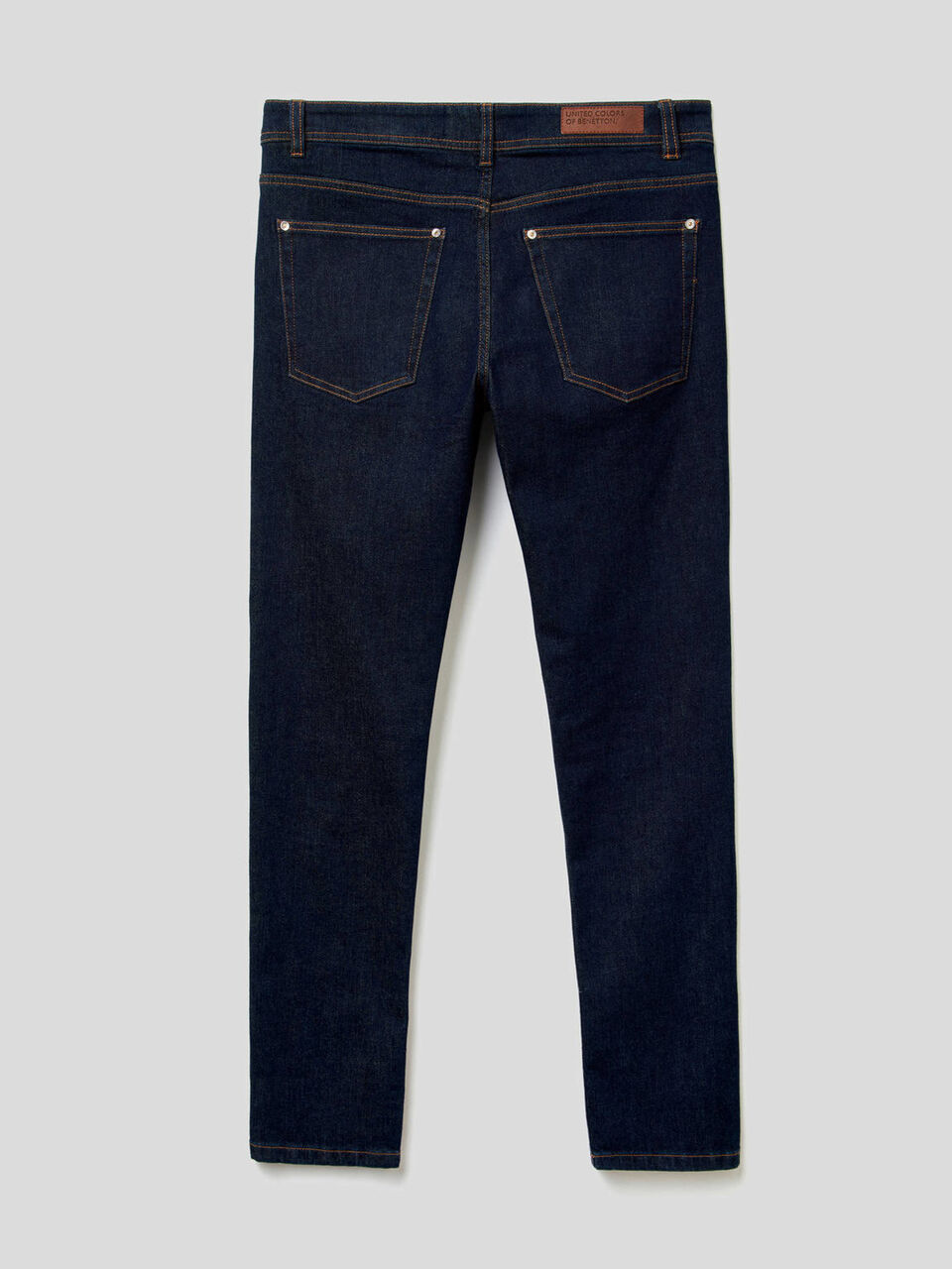 Jeans coupe slim cinq poches image number 2