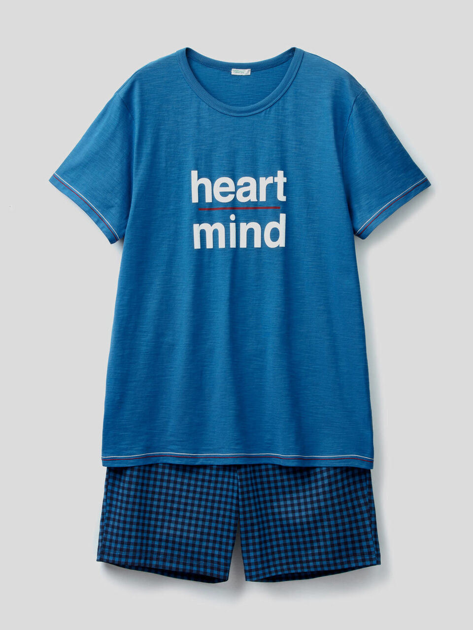 Pyjama t-shirt et bermuda image number 1