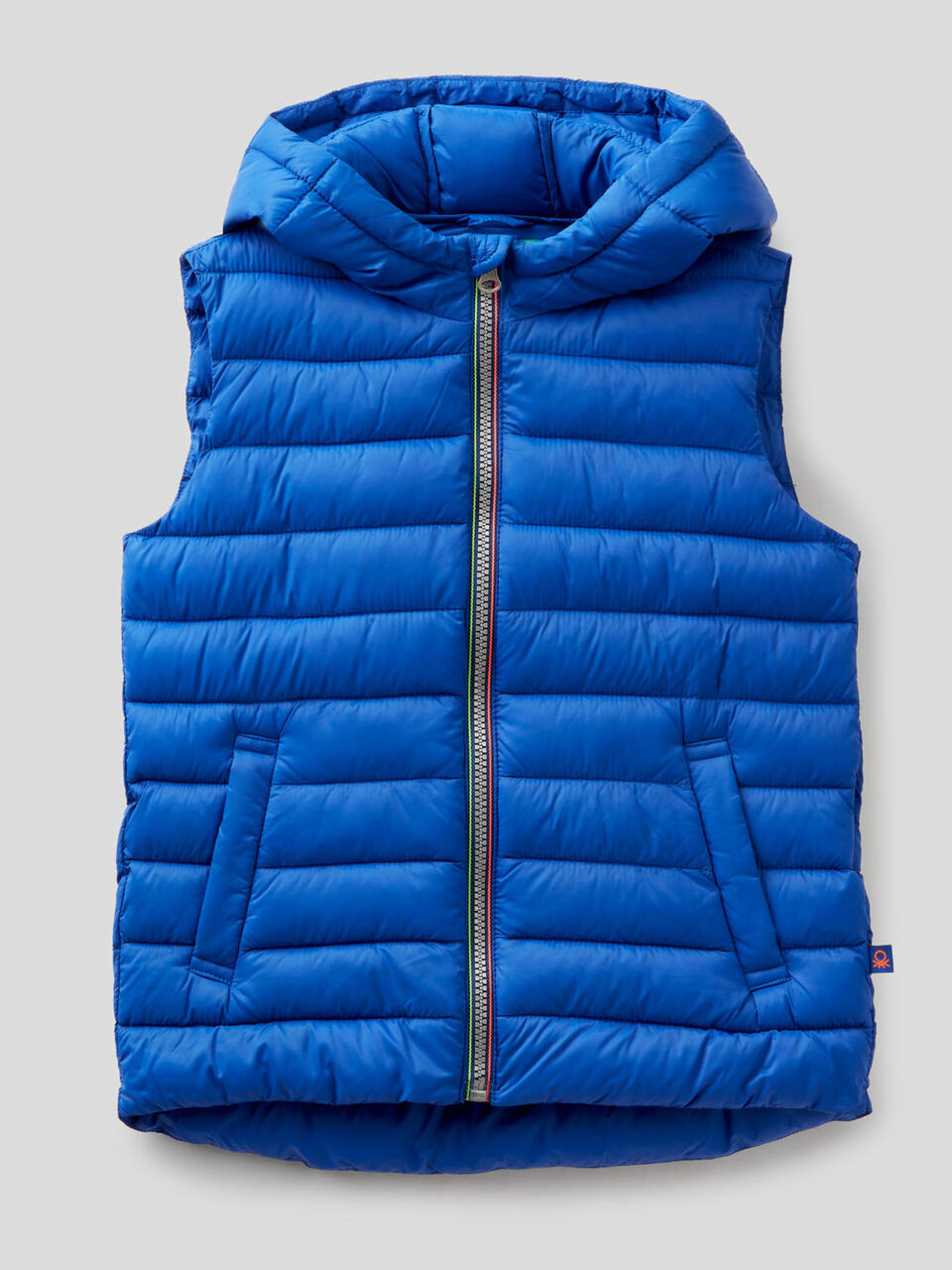 Blouson sans manches avec capuche image number 1