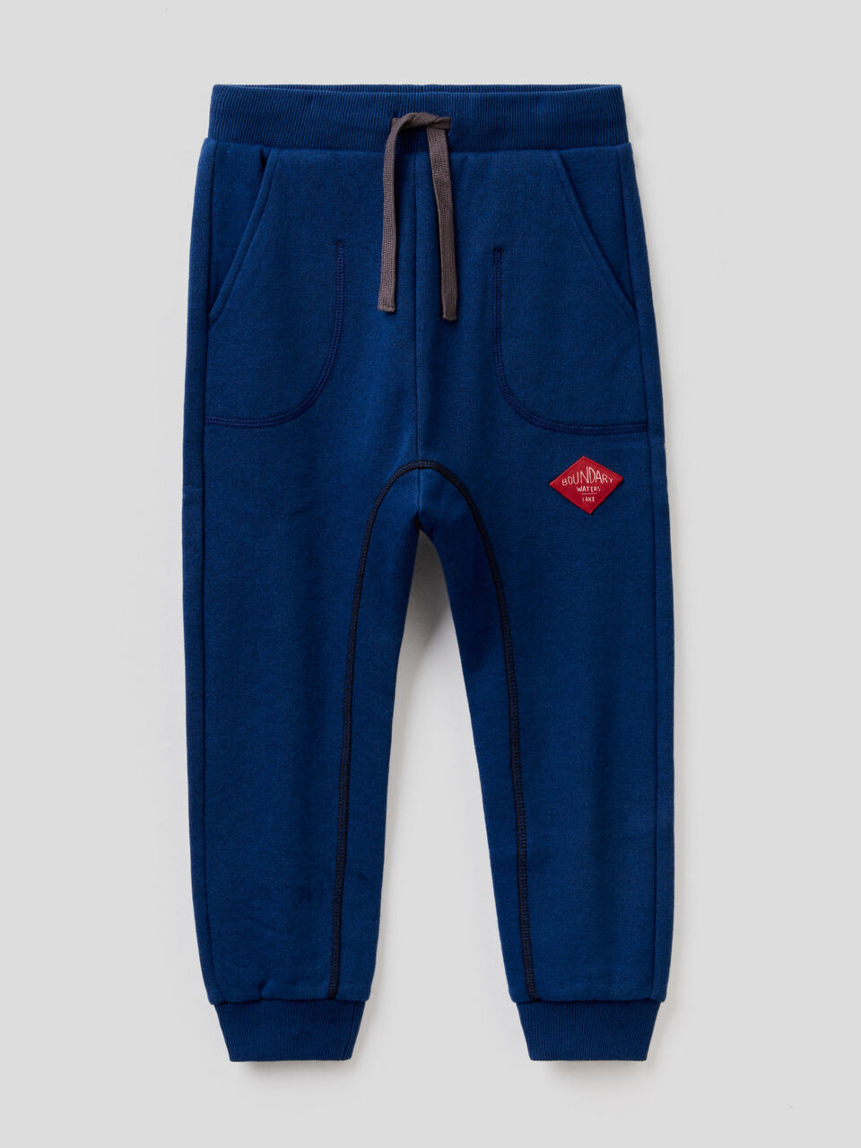 Pantalon de jogging avec coutures apparentes image number 1
