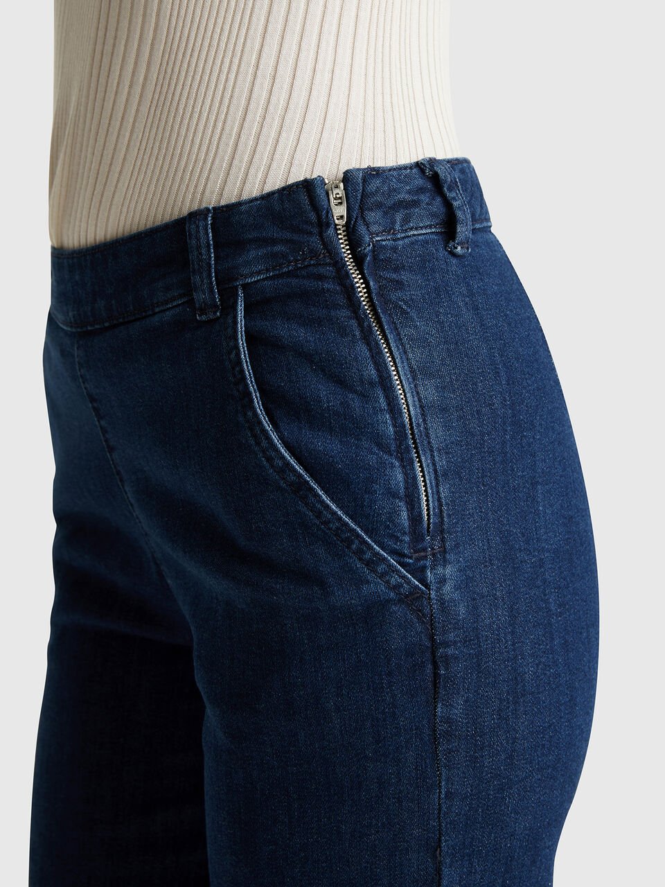 TROUSERS Femme image number null