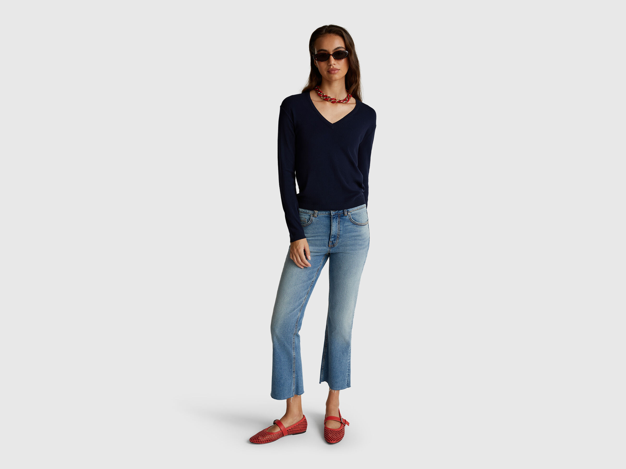 V NECK SWEATER L/S Femme image number 2
