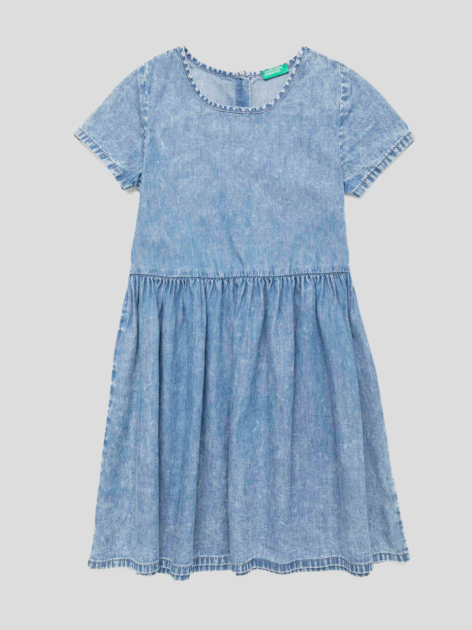 Robe avec jupe froncée image number 1