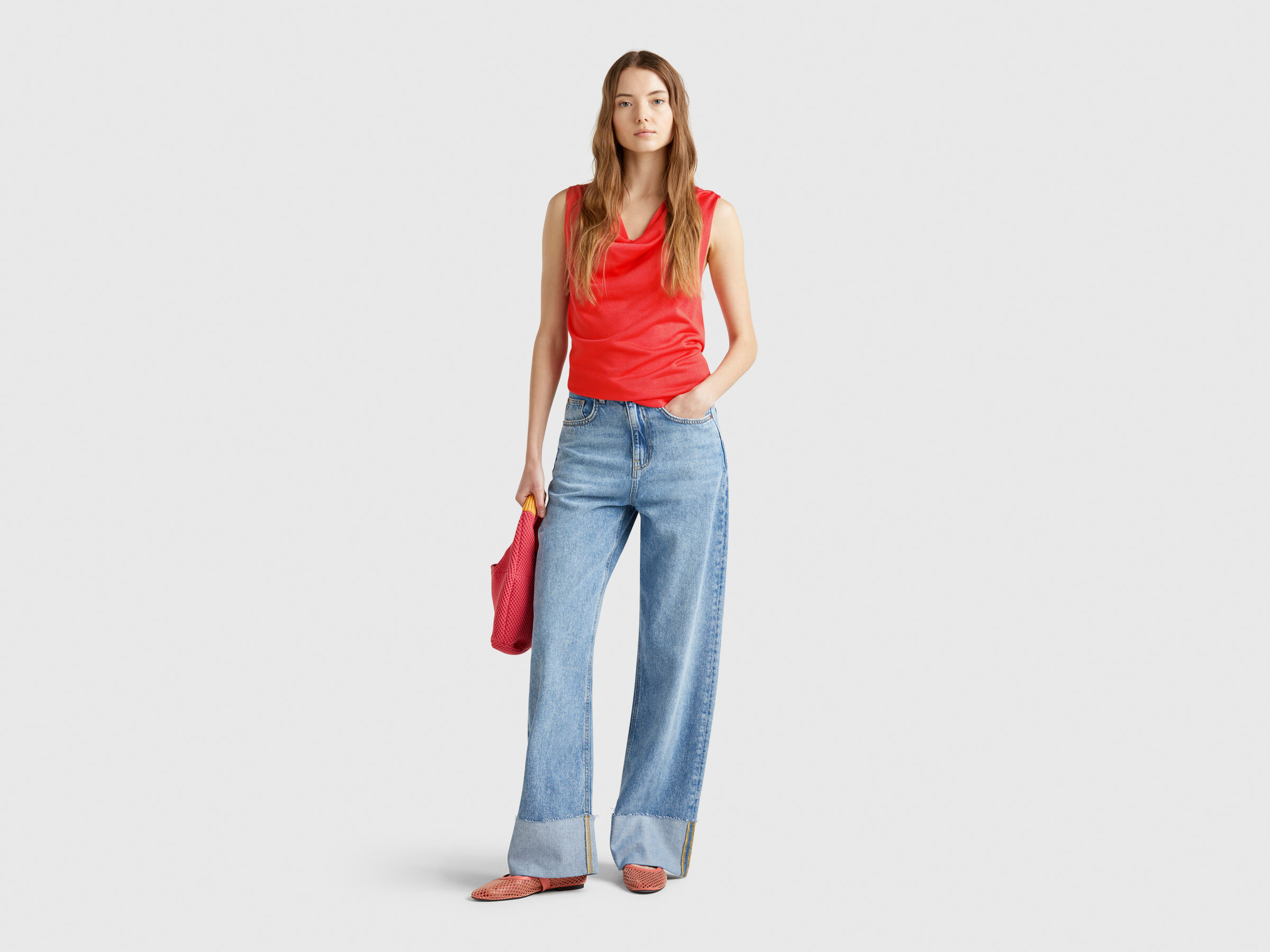SLEEVELESS SWEATER Femme image number 2