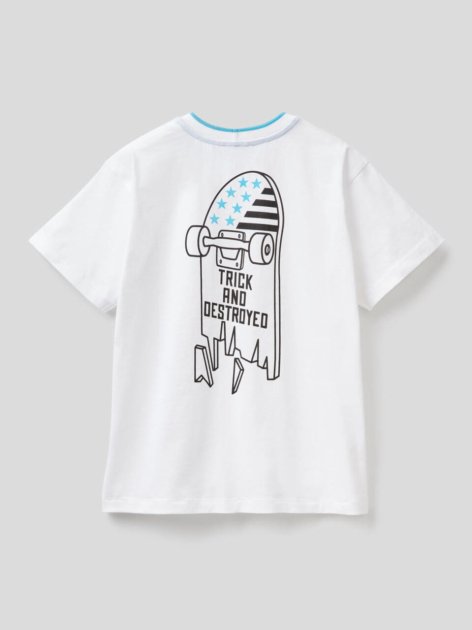 T-shirt avec pochette image number 2