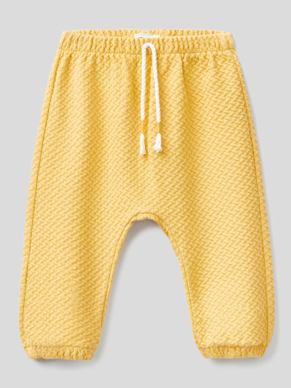 Pantalon en coton bio stretch texturé image number 1
