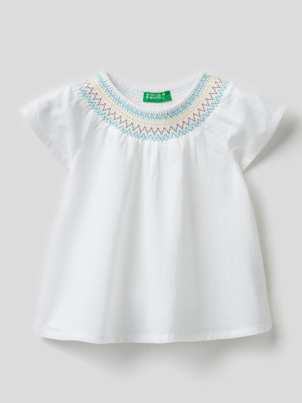Blouse avec col brodé image number 1