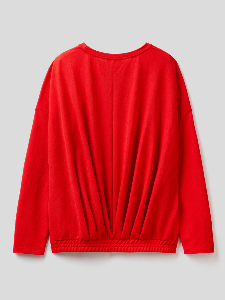 Blouse unie avec plis à l'arrière image number 2