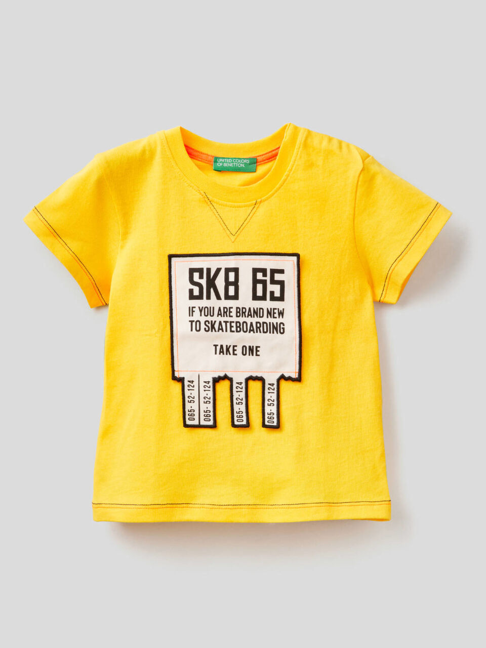 T-shirt avec application 3D image number 1