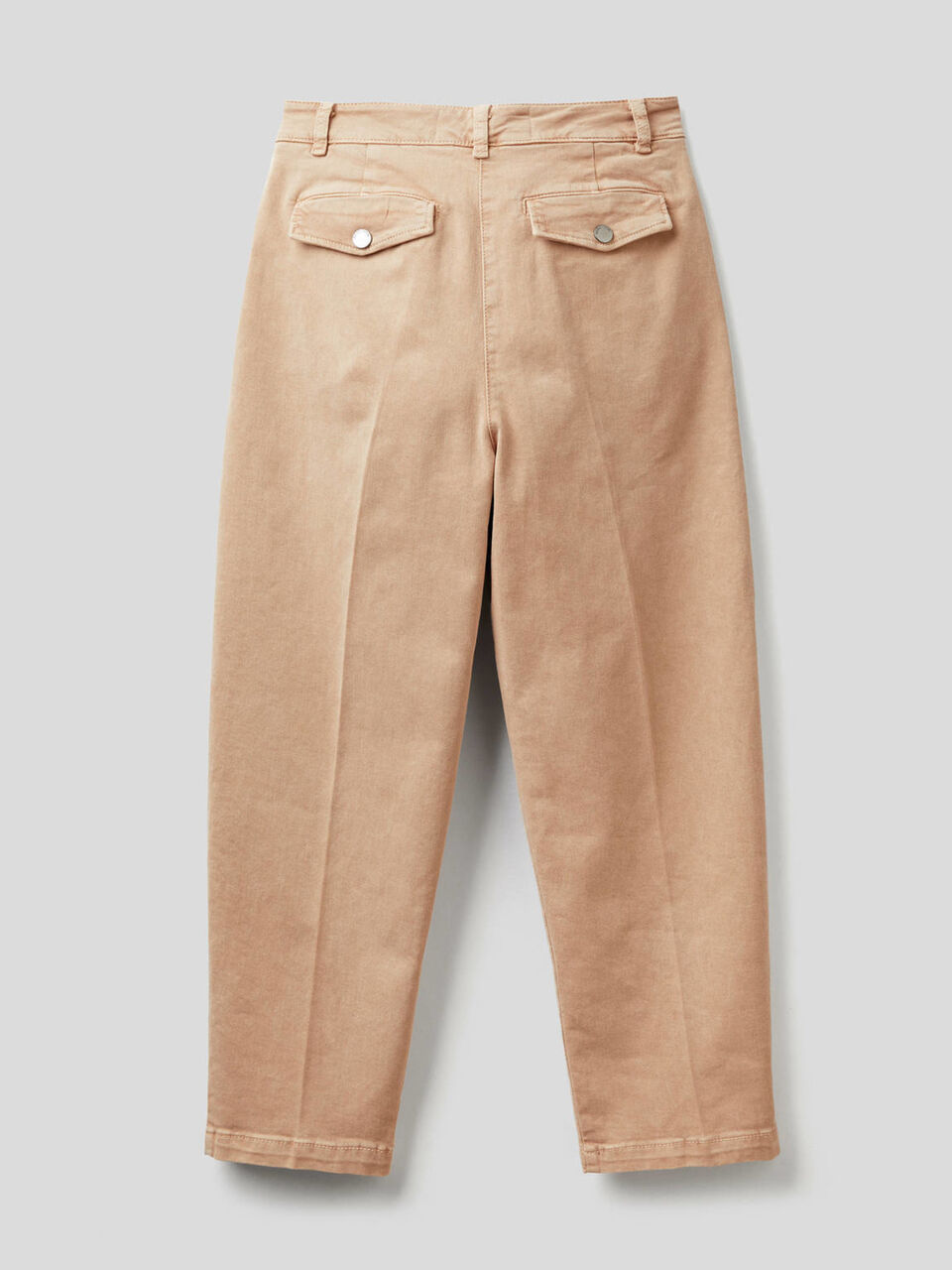 Pantalon coupe carrot avec plis image number 2