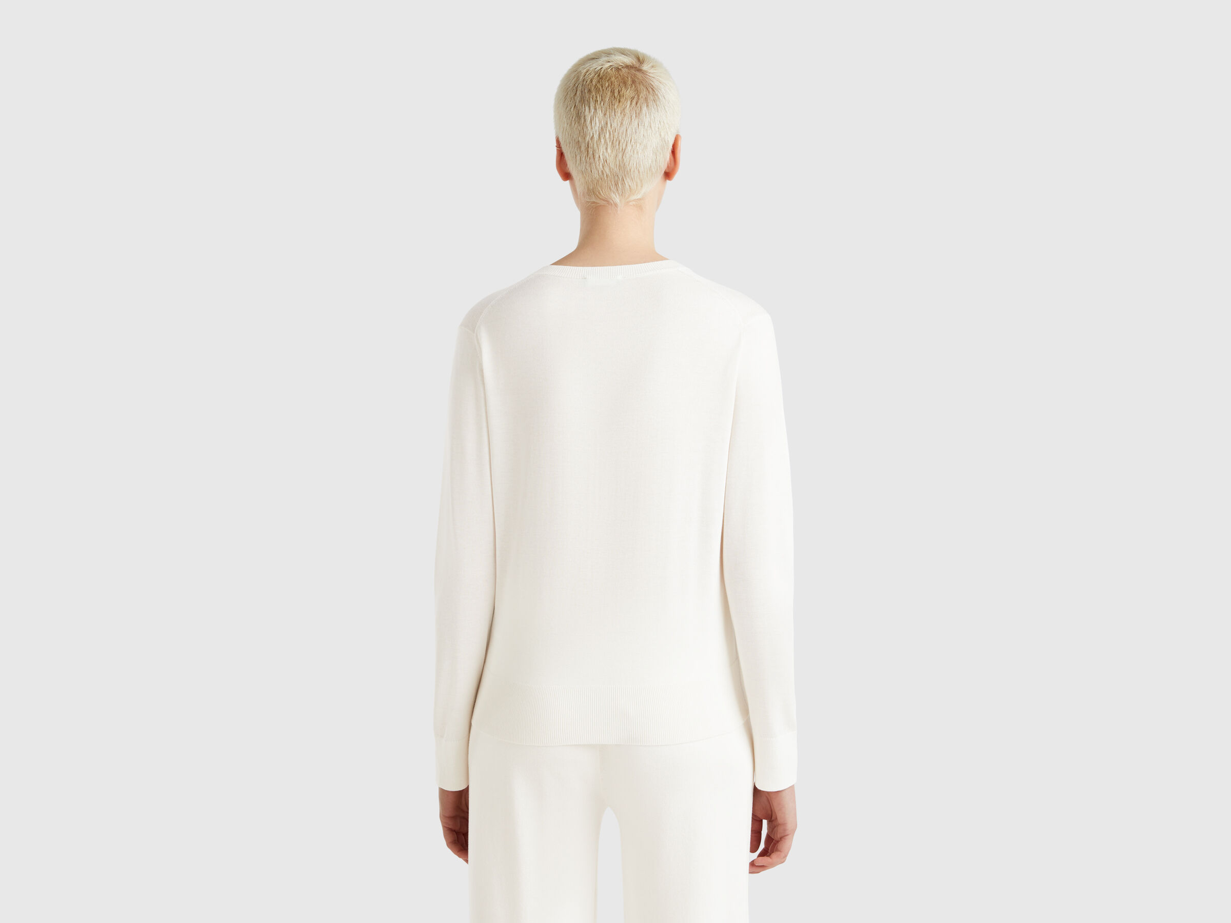 V NECK SWEATER L/S Femme image number 1